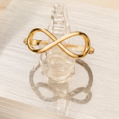 Anillo de infinito en oro de 14k